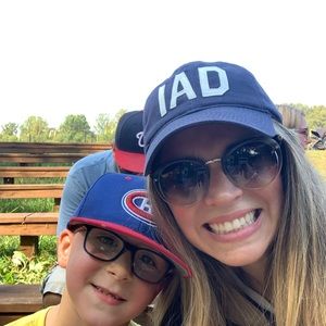 Meet your Posher, Helen